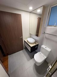 1 Canberra (D27), Condominium #575430731